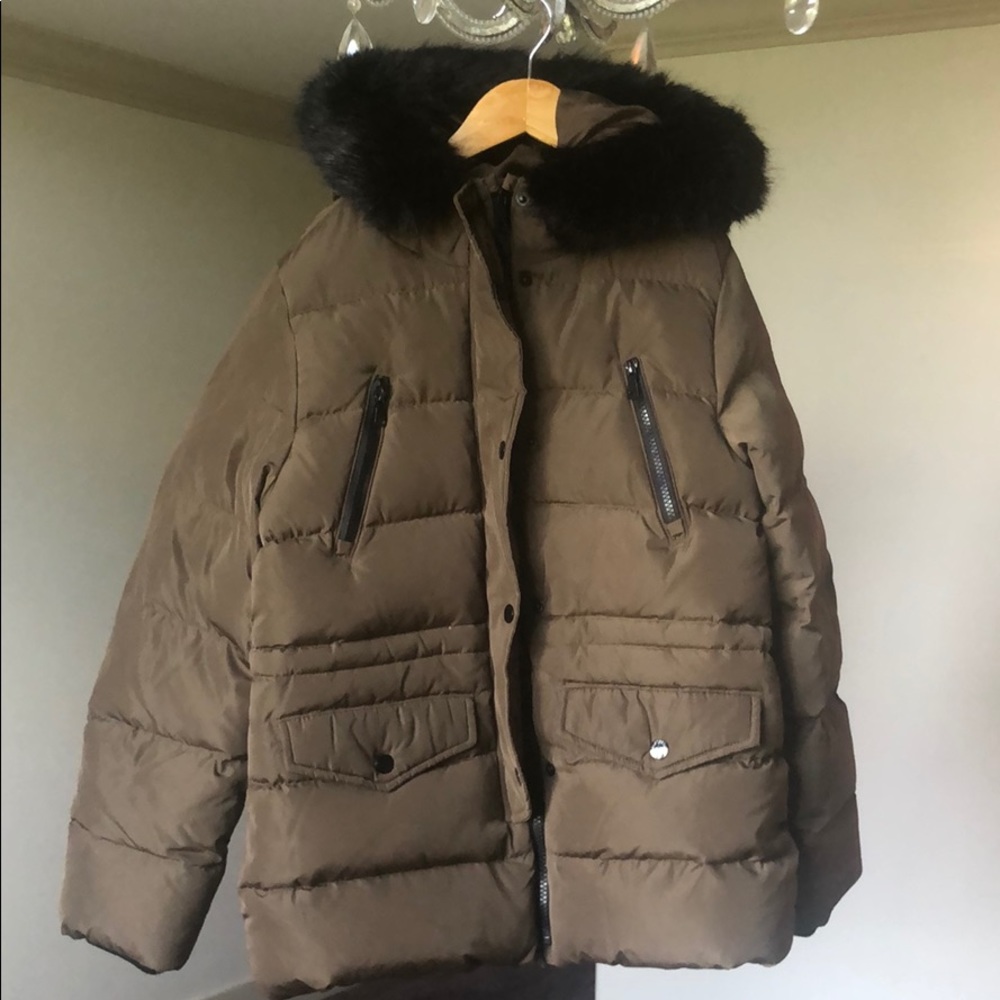 Zara girls puffer coat with fur